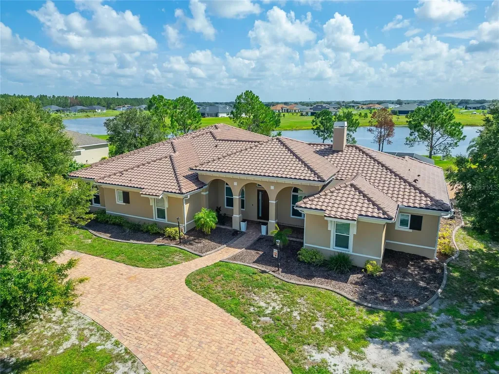 5207 Lake Venice Drive Wimauma FL 33598
