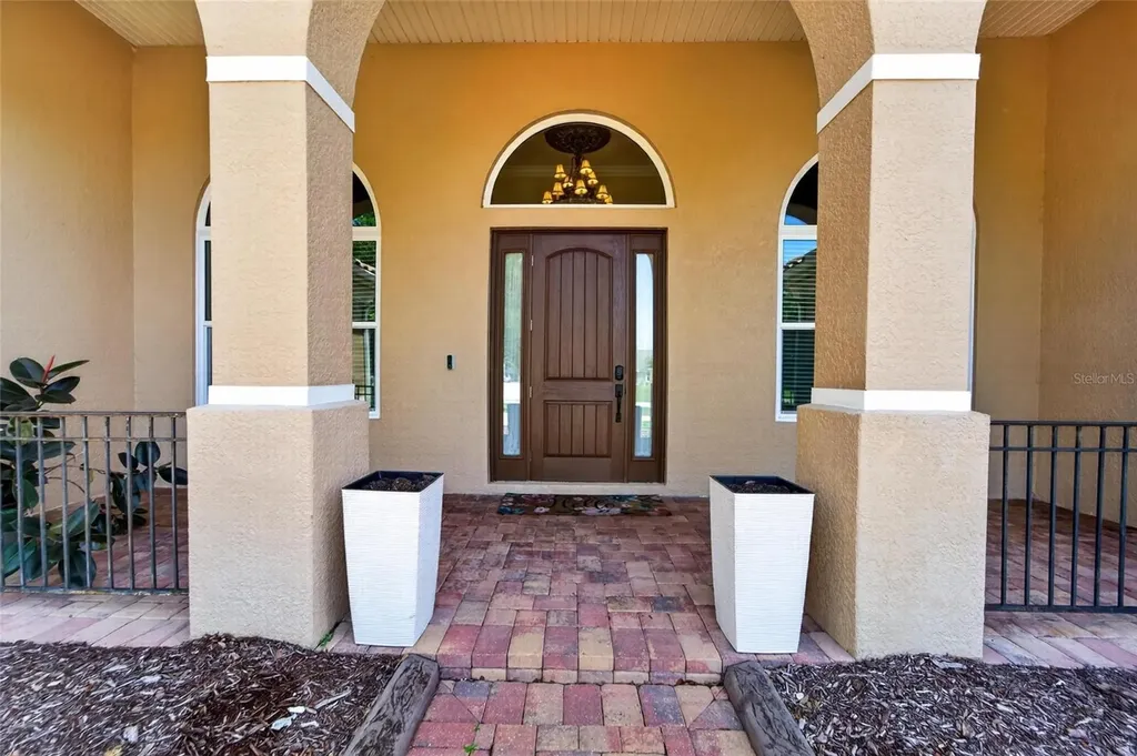5207 Lake Venice Drive Wimauma FL 33598