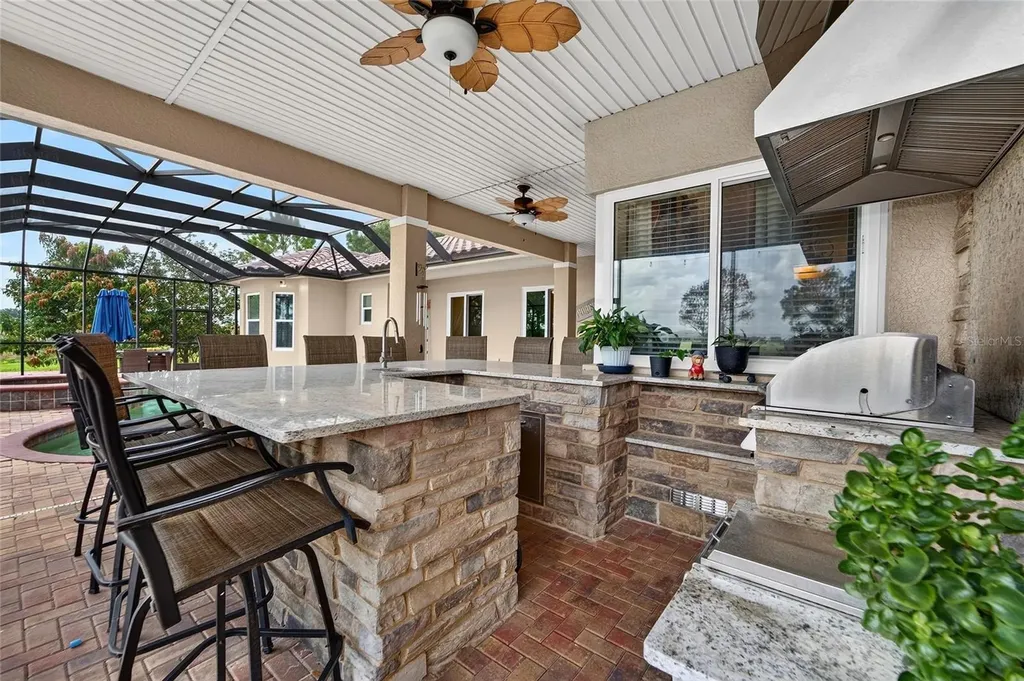 5207 Lake Venice Drive Wimauma FL 33598
