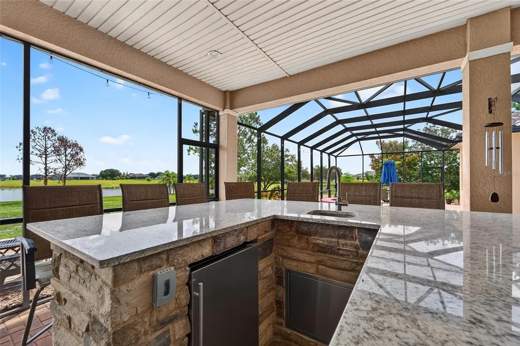 5207 Lake Venice Drive Wimauma FL 33598