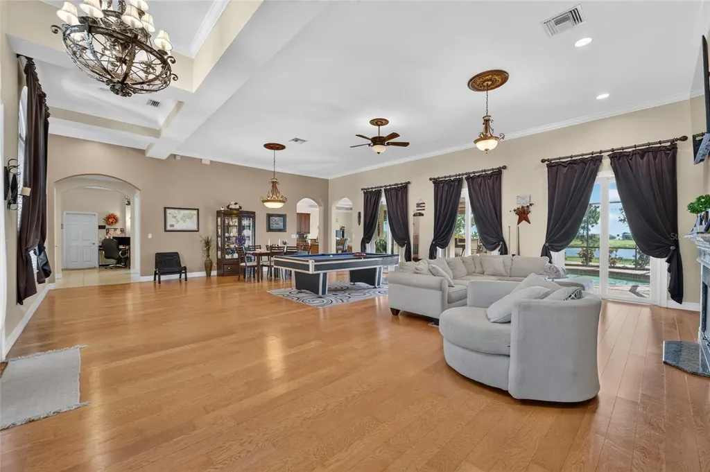 5207 Lake Venice Drive Wimauma FL 33598