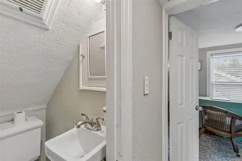 2914 N Woodrow Avenue Tampa FL 33602