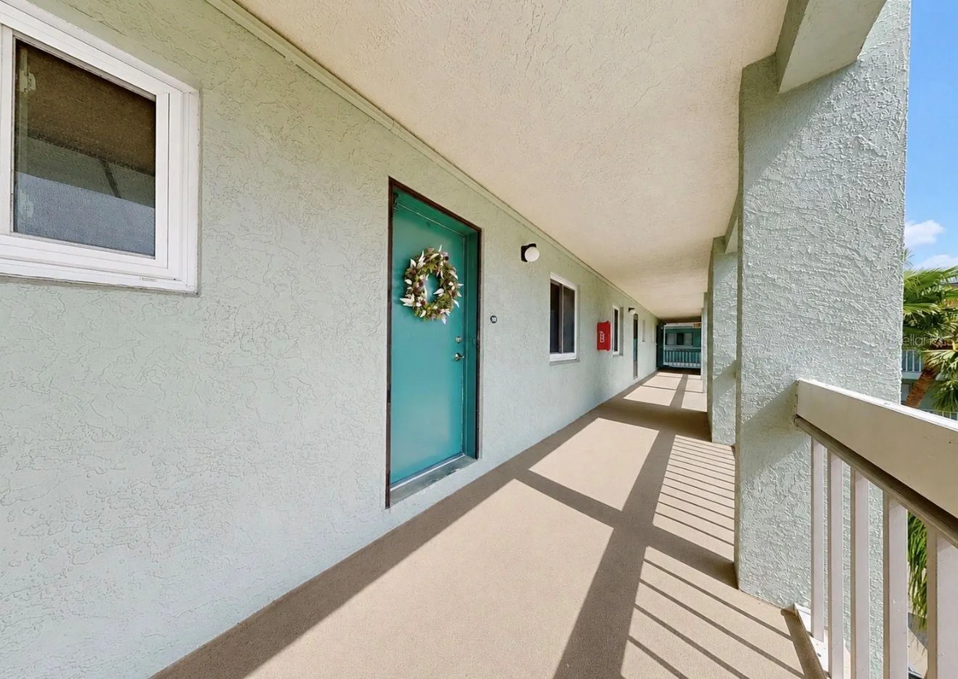 801 83rd Avenue N St Petersburg FL 33702