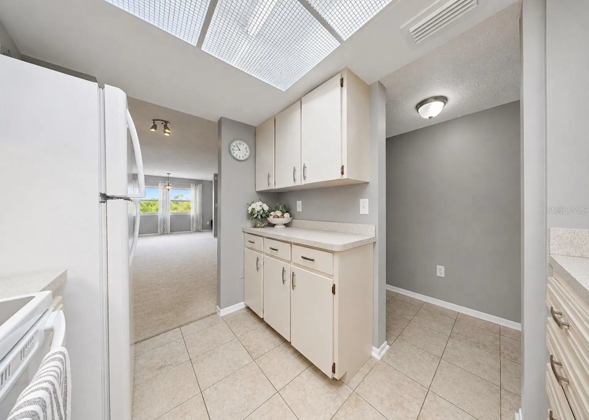 801 83rd Avenue N St Petersburg FL 33702