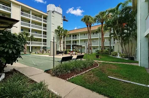 801 83rd Avenue N St Petersburg FL 33702