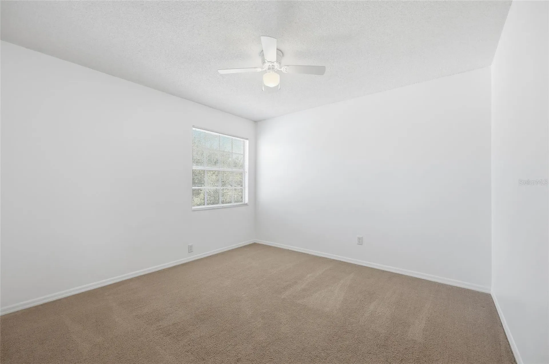 5007 Bellthorn Drive Orlando FL 32837