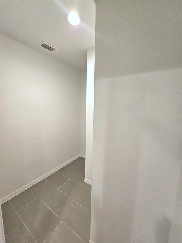 243 Mariner Drive Tarpon Springs FL 34689