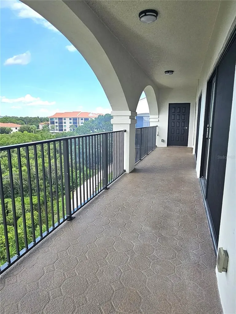 243 Mariner Drive Tarpon Springs FL 34689