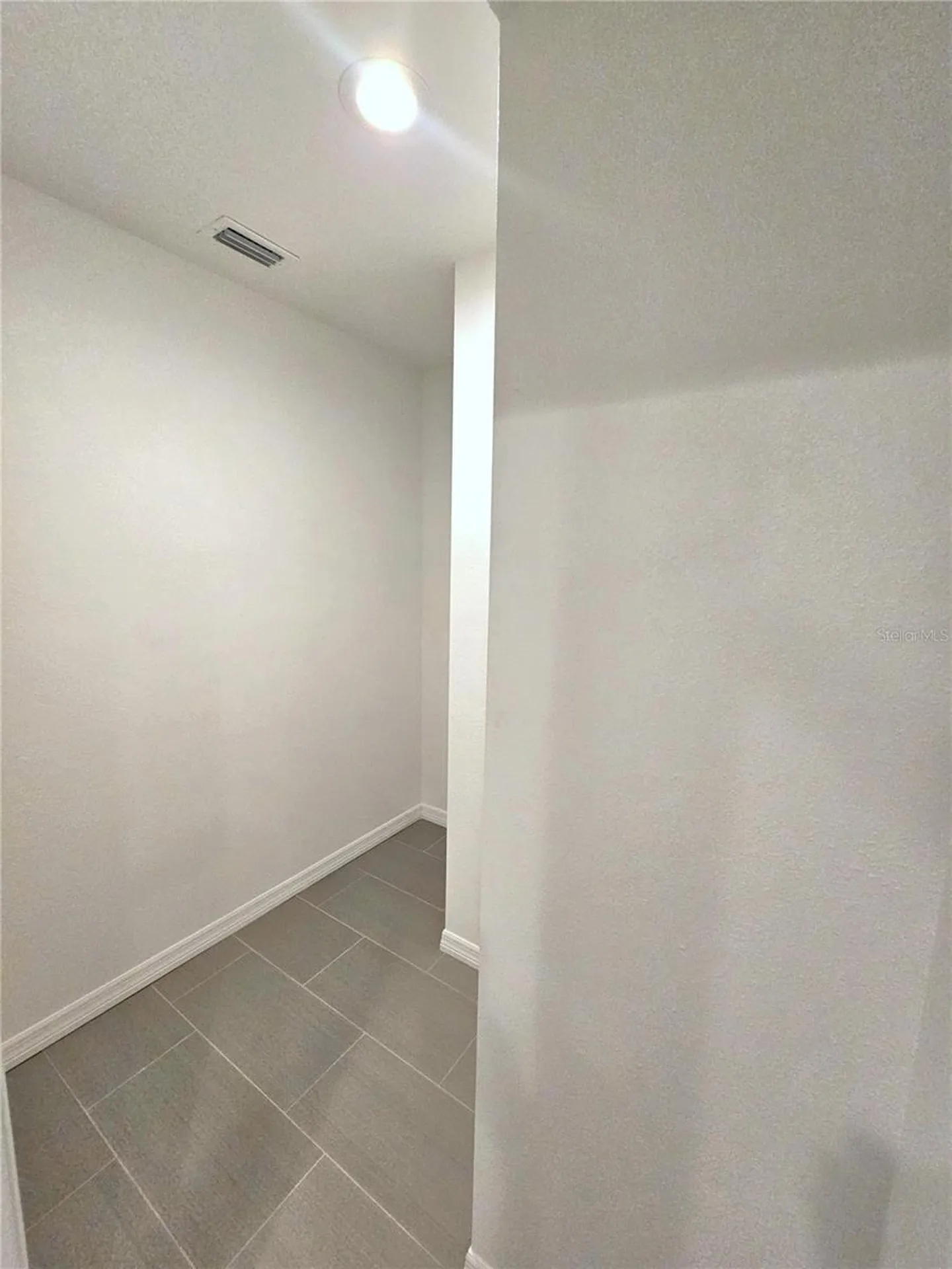243 Mariner Drive Tarpon Springs FL 34689