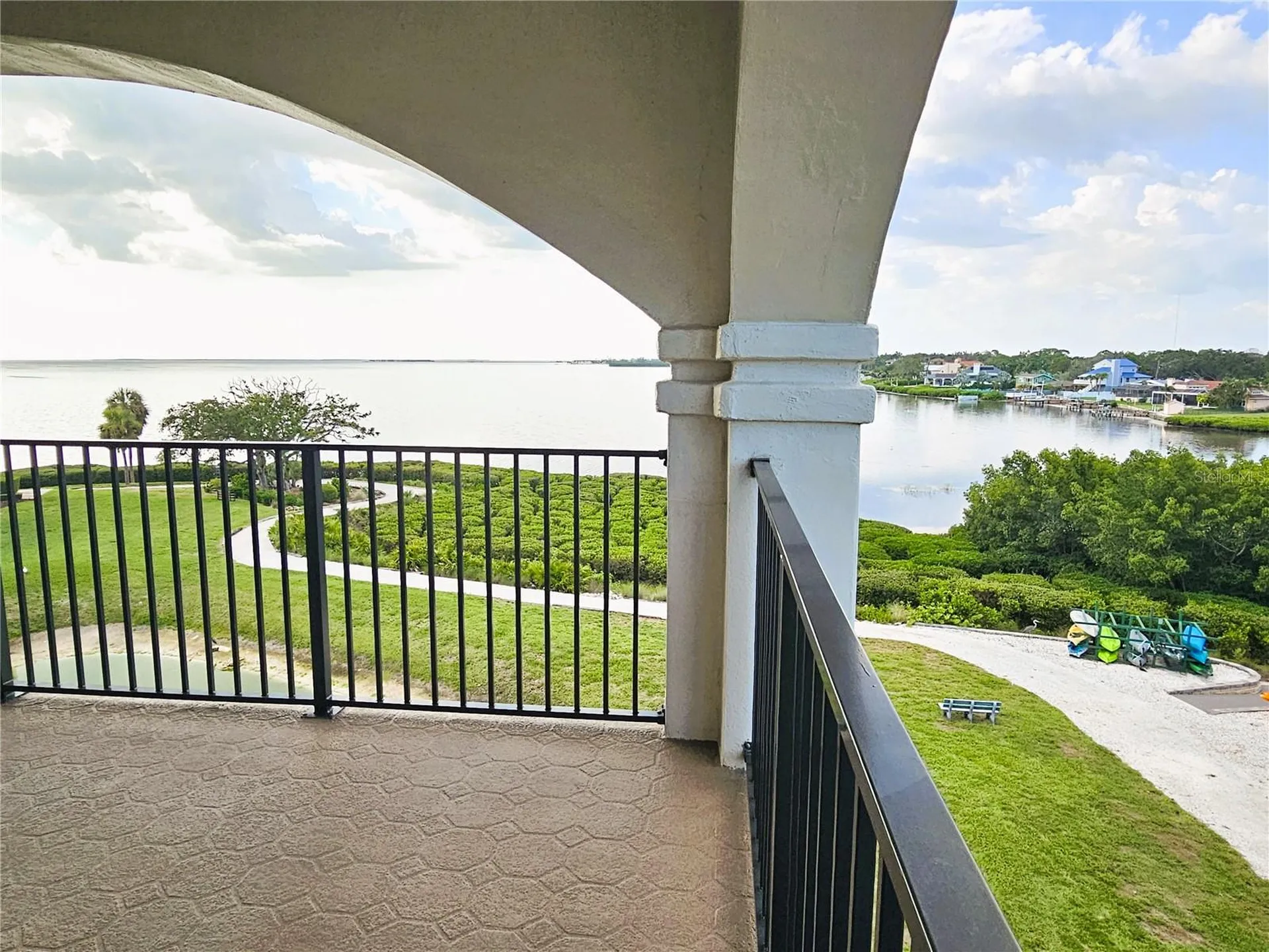243 Mariner Drive Tarpon Springs FL 34689