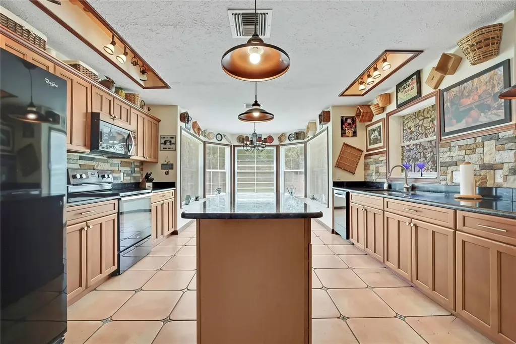 2235 Rackley Road Brooksville FL 34604