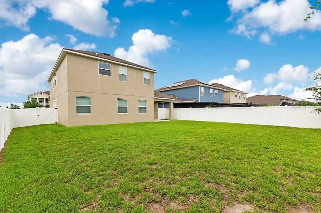 11902 Landing Point Loop Orlando FL 32832