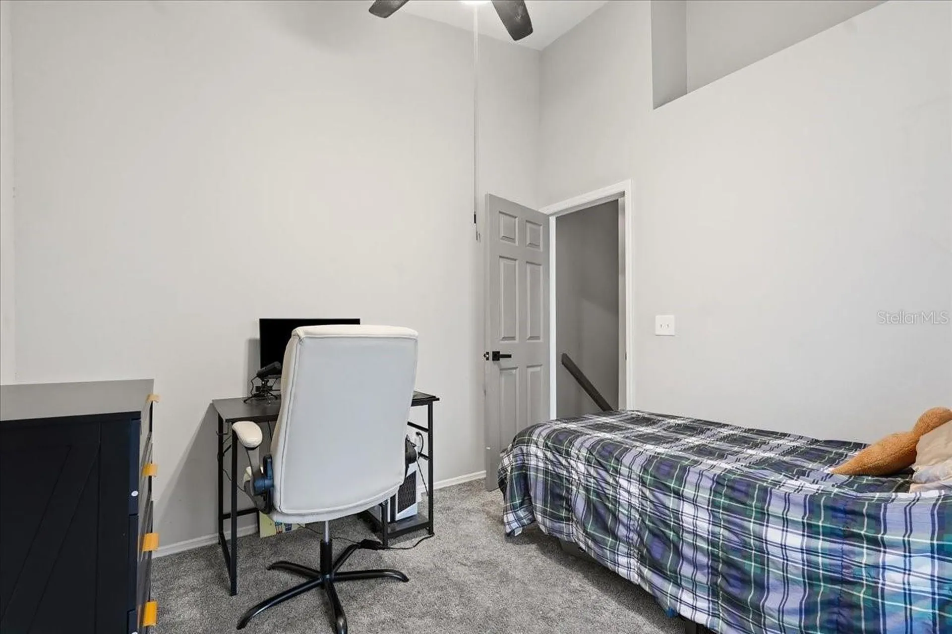 2120 Fletchers Point Circle Tampa FL 33613