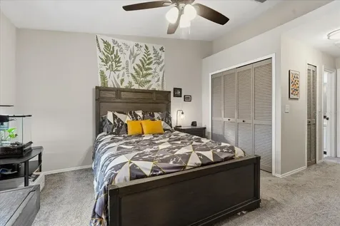 2120 Fletchers Point Circle Tampa FL 33613