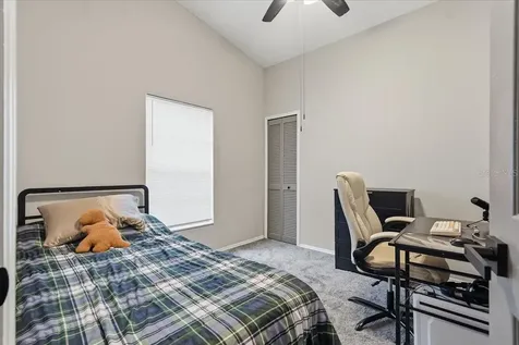 2120 Fletchers Point Circle Tampa FL 33613