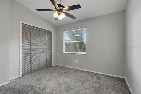 2120 Fletchers Point Circle Tampa FL 33613