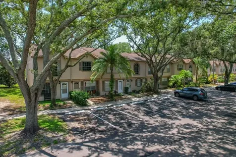 2120 Fletchers Point Circle Tampa FL 33613