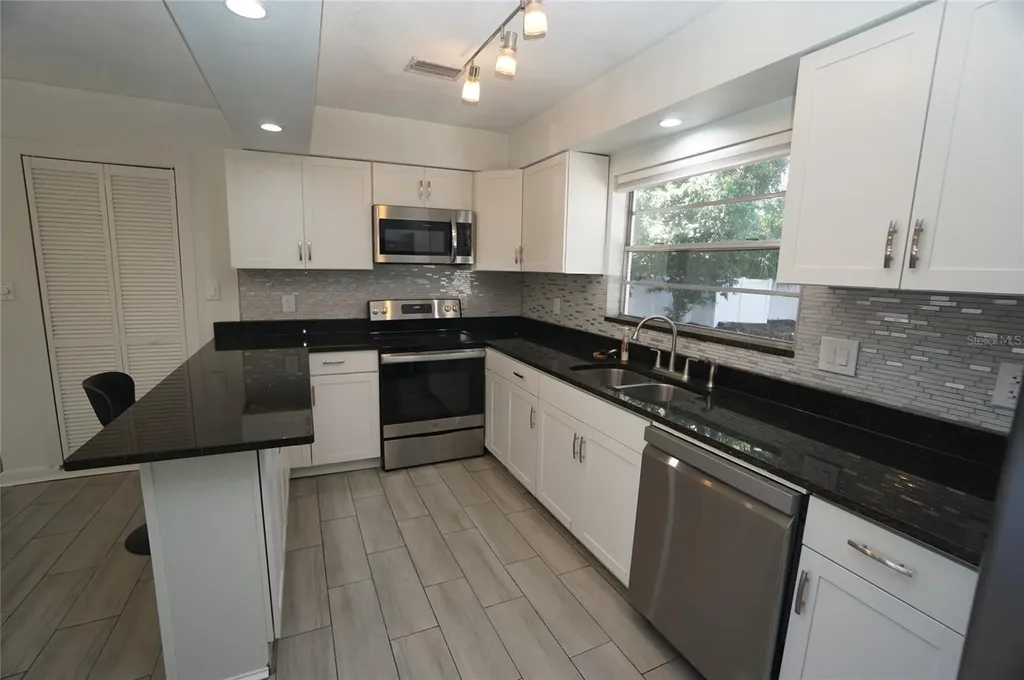 3916 W North A Street Tampa FL 33609