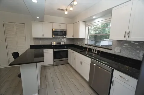 3916 W North A Street Tampa FL 33609