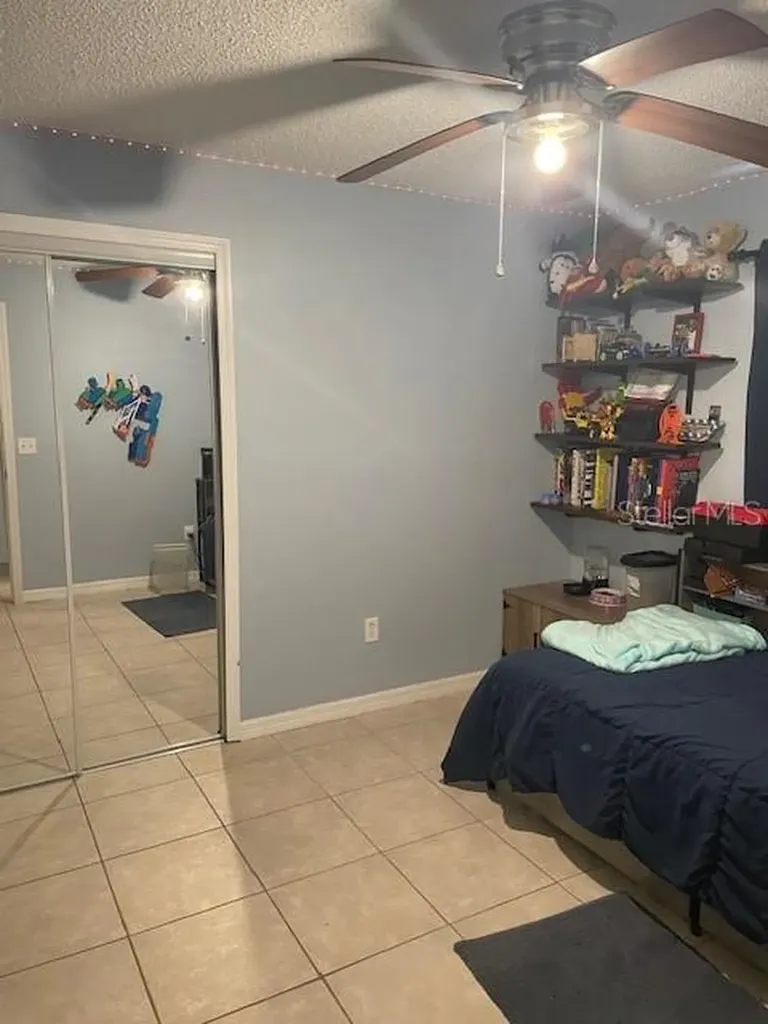 1048 Winding Water Way Clermont FL 34714