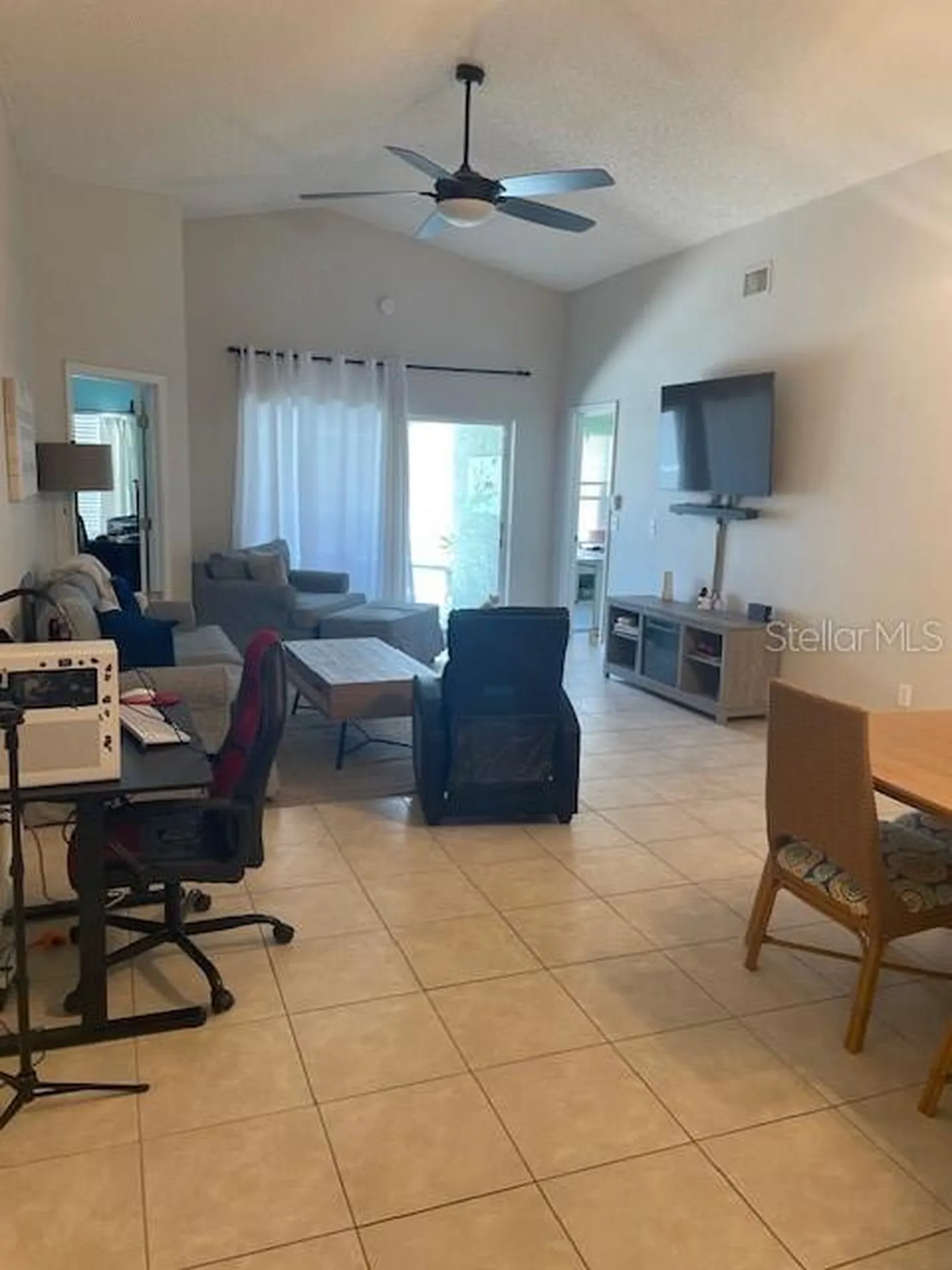 1048 Winding Water Way Clermont FL 34714