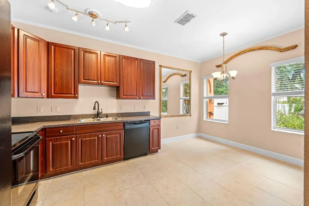 231 Alexander Woods Drive Plant City FL 33563