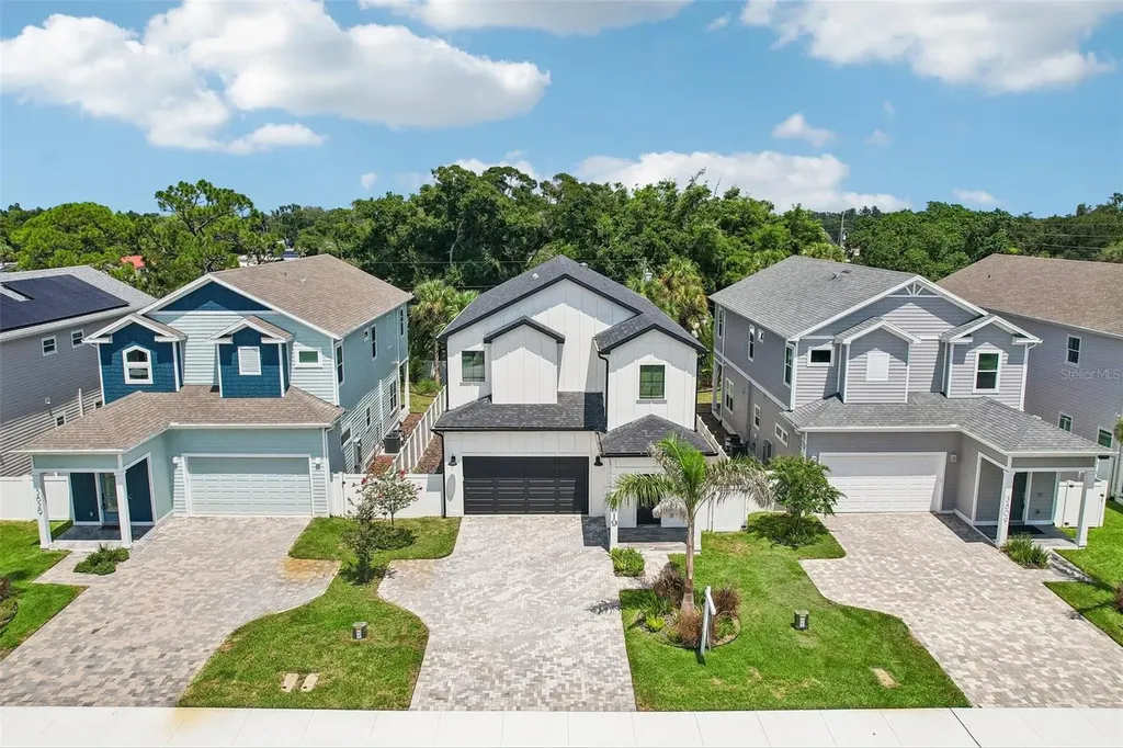 3819 71st Street N St Petersburg FL 33709