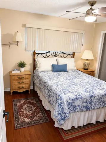 4575 Cove Circle St Petersburg FL 33708
