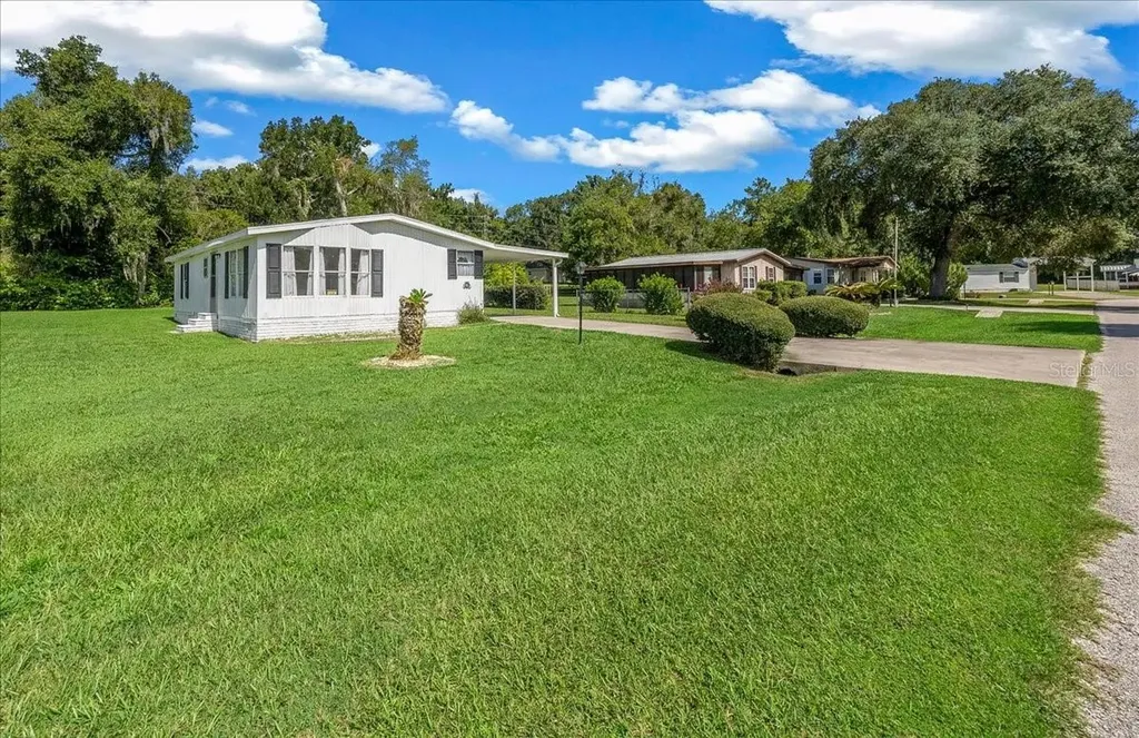13082 SE 47th Court Belleview FL 34420