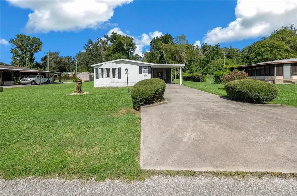 13082 SE 47th Court Belleview FL 34420