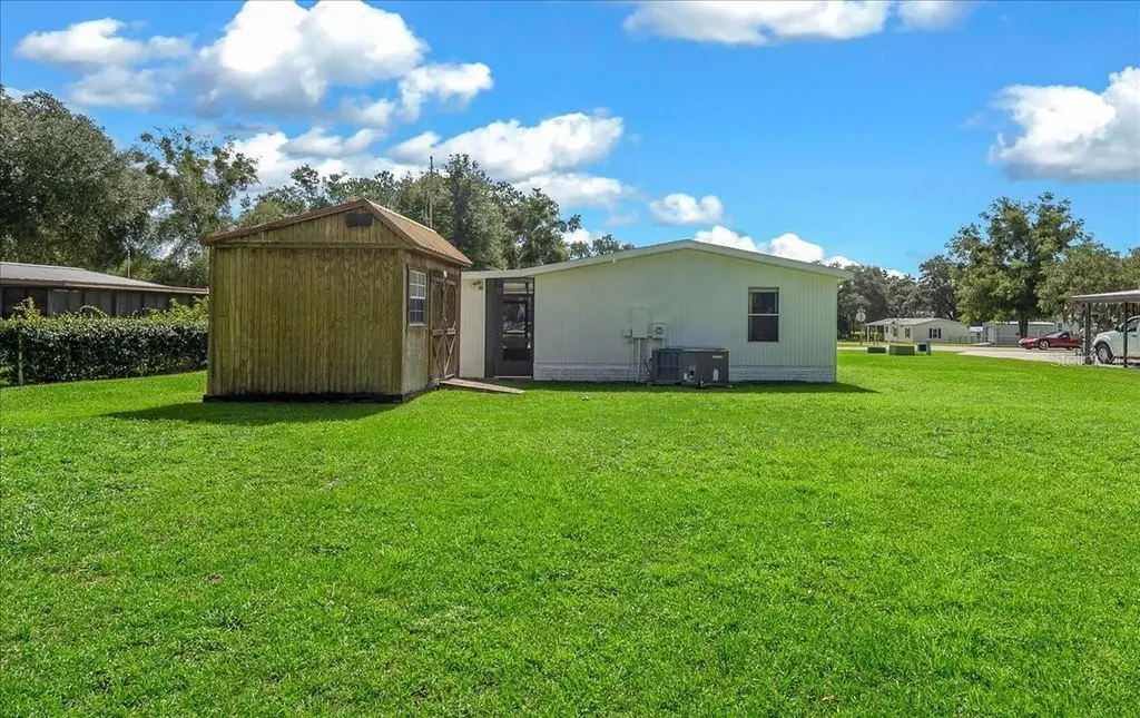 13082 SE 47th Court Belleview FL 34420