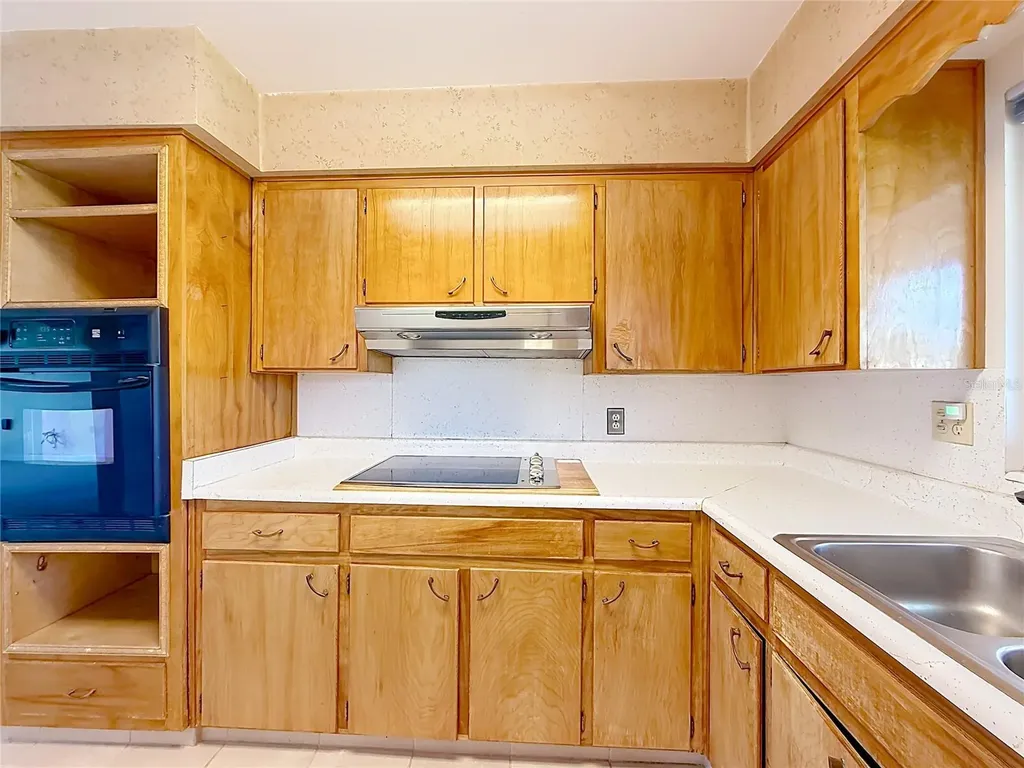 13225 Country Club Drive Tavares FL 32778