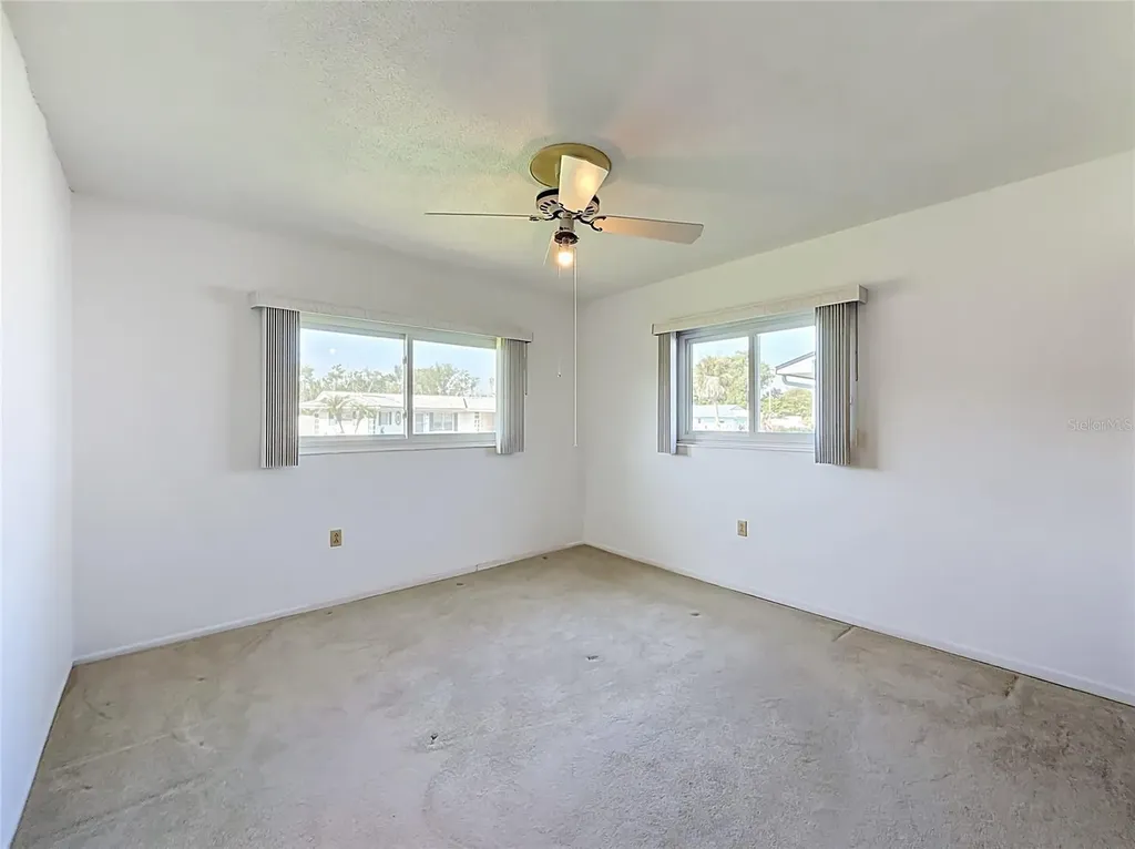 13225 Country Club Drive Tavares FL 32778