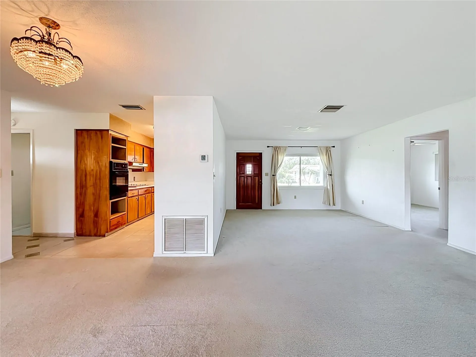 13225 Country Club Drive Tavares FL 32778