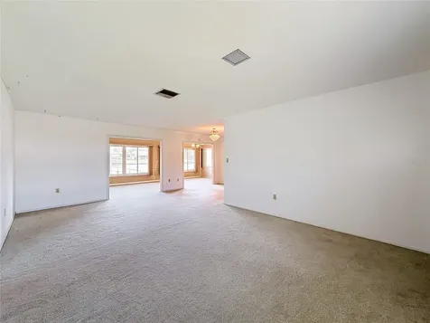 13225 Country Club Drive Tavares FL 32778