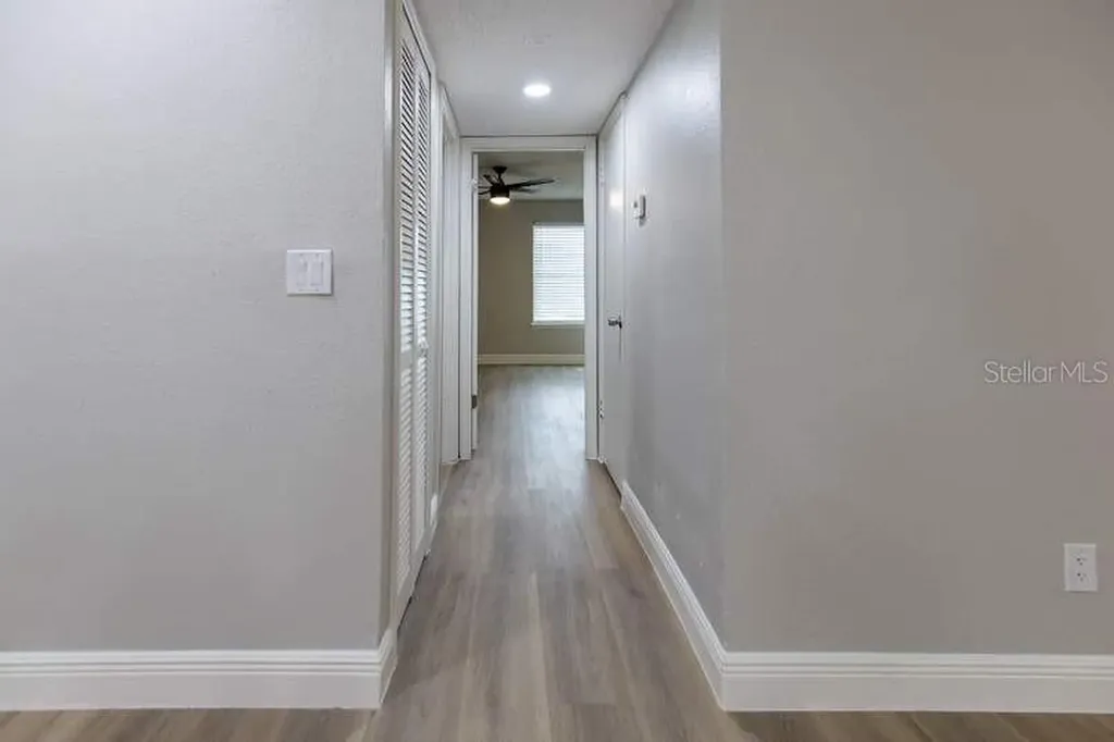 4572 Commander Drive Orlando FL 32822