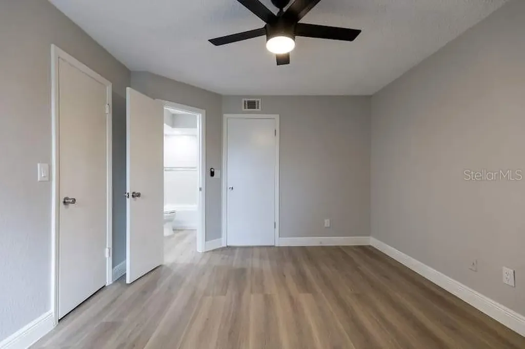 4572 Commander Drive Orlando FL 32822