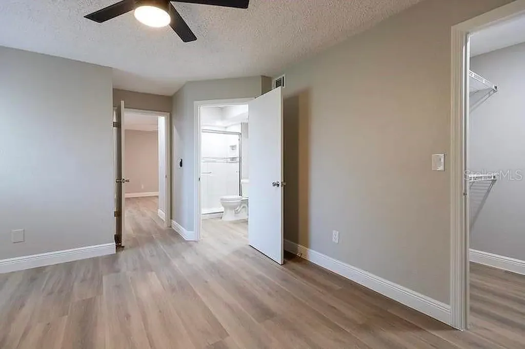 4572 Commander Drive Orlando FL 32822