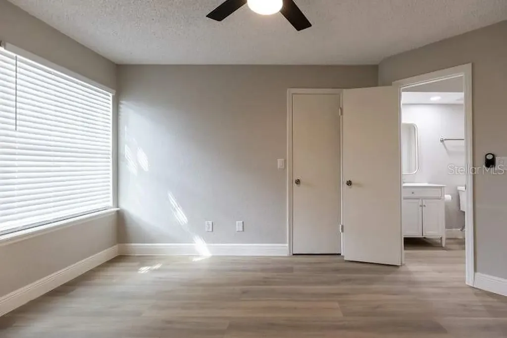 4572 Commander Drive Orlando FL 32822