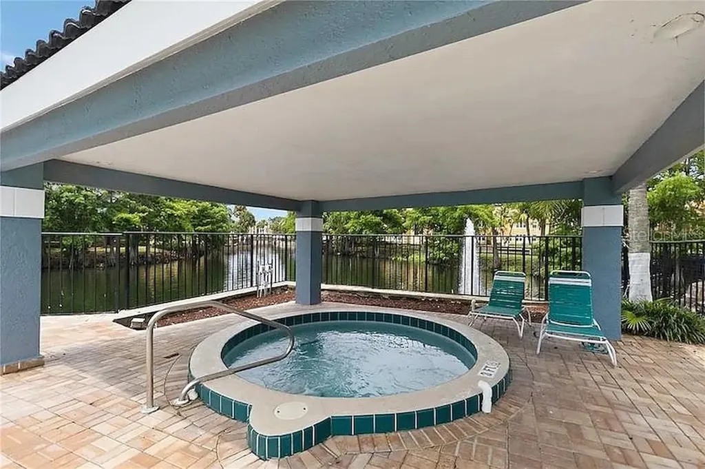 4572 Commander Drive Orlando FL 32822