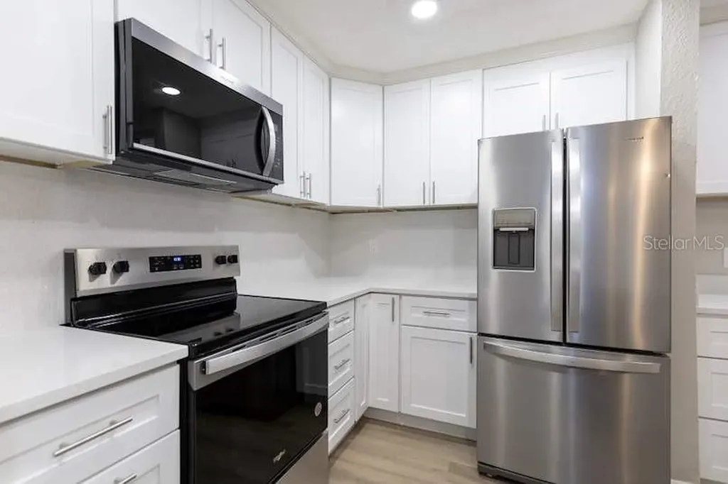 4572 Commander Drive Orlando FL 32822