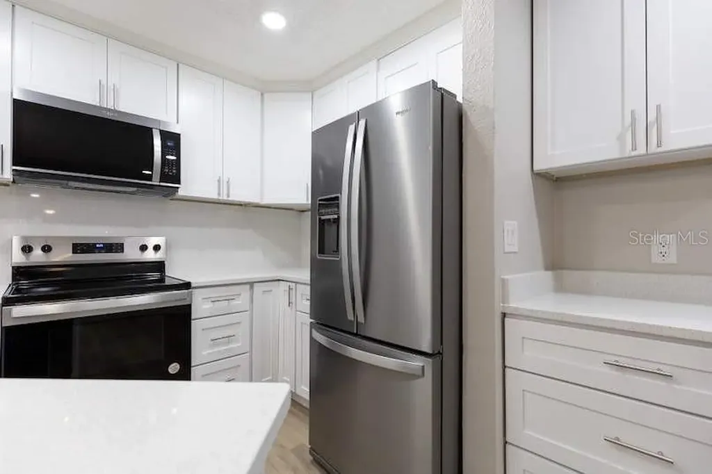 4572 Commander Drive Orlando FL 32822