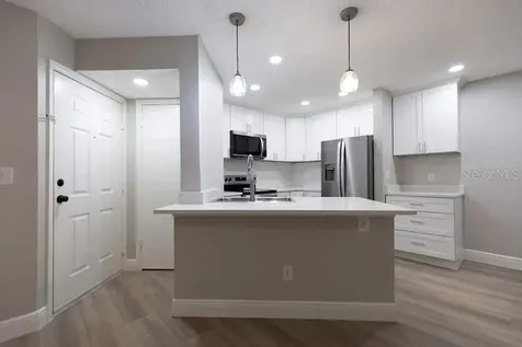 4572 Commander Drive Orlando FL 32822