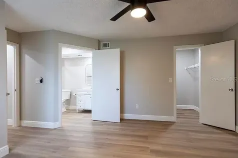 4572 Commander Drive Orlando FL 32822