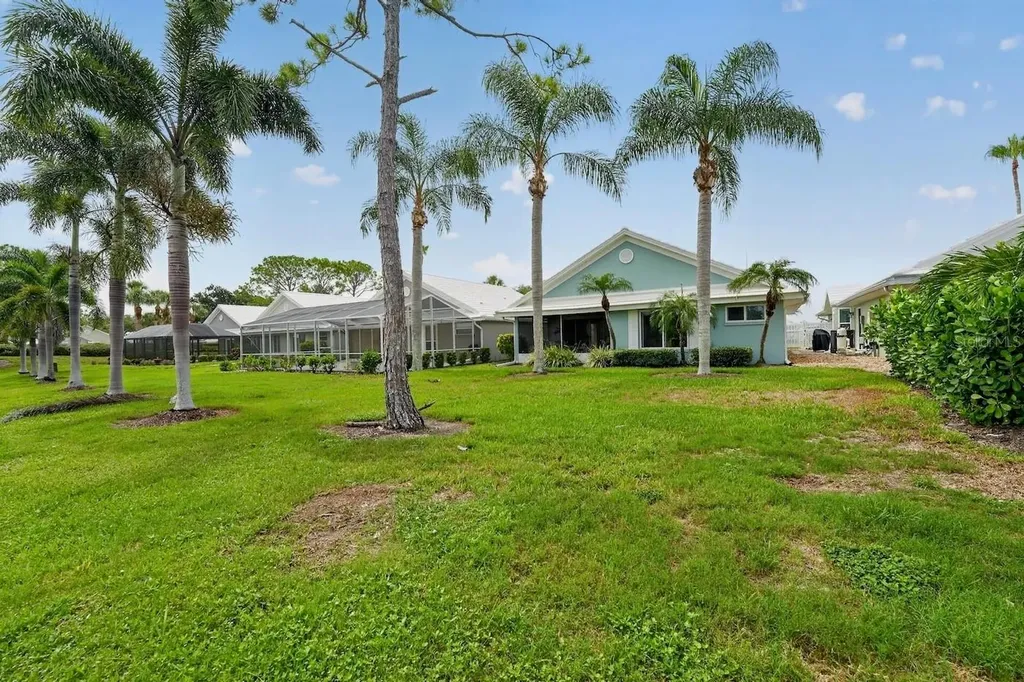 746 Harrington Lake Drive N Venice FL 34293