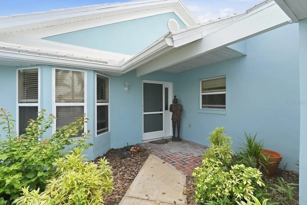 746 Harrington Lake Drive N Venice FL 34293