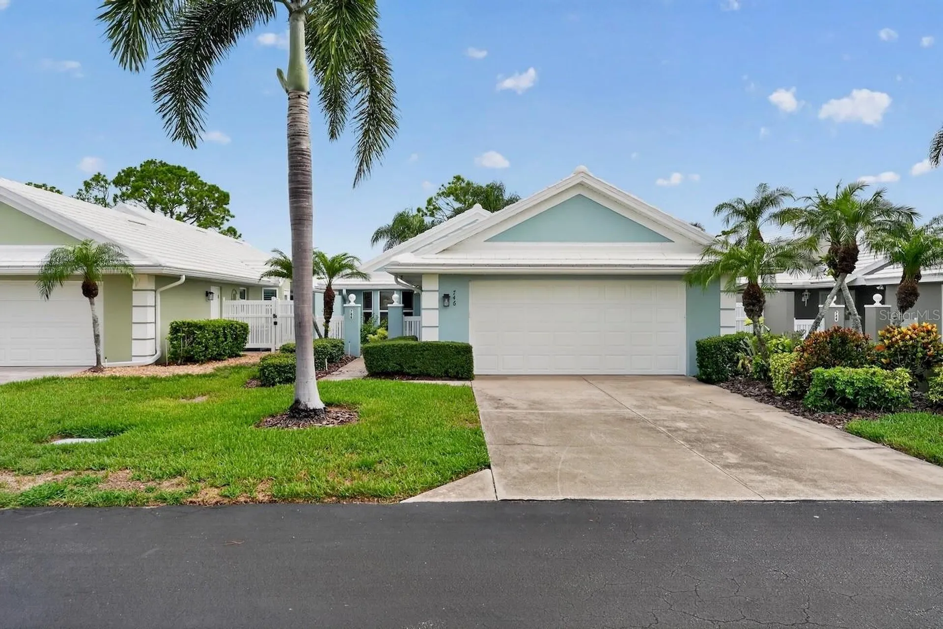 746 Harrington Lake Drive N Venice FL 34293