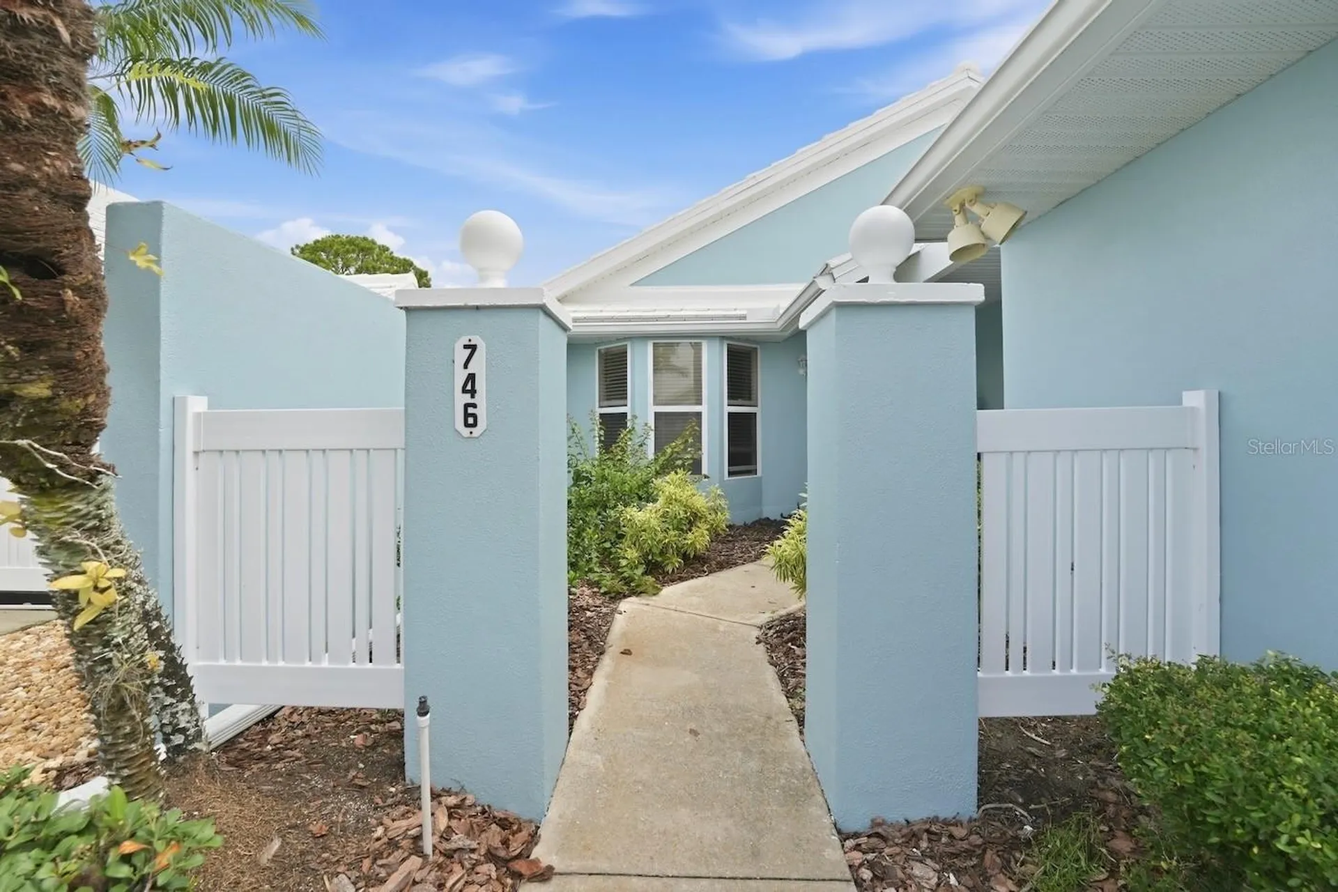 746 Harrington Lake Drive N Venice FL 34293