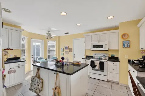 746 Harrington Lake Drive N Venice FL 34293