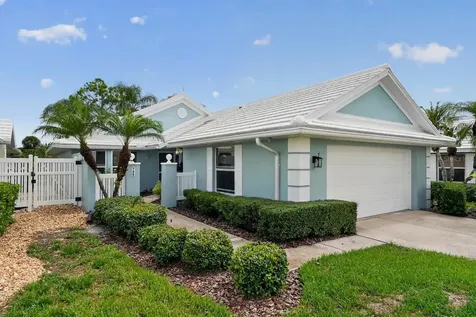 746 Harrington Lake Drive N Venice FL 34293